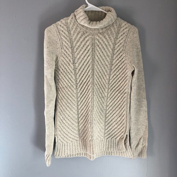 Vince Yak Wool Blend Chevron Knit Turtleneck Sweater XXS - Picture 2 of 12